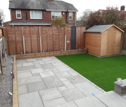 Grey Indian Stone Patio - Artificial Grass